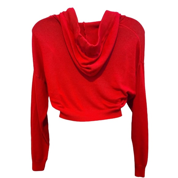 Red Cropped Hoodie Sweater - Picture 2 of 6